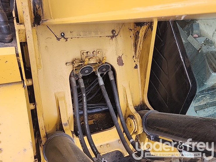 2009-caterpillar-321d-lcr-image-35