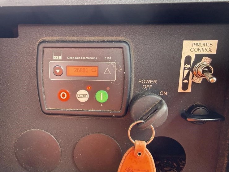 blockbuster-2222-image-5