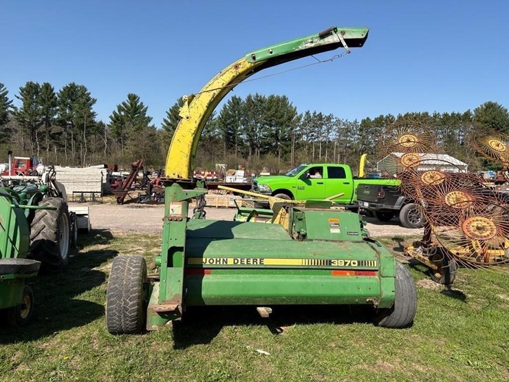 john-deere-3970-image-8