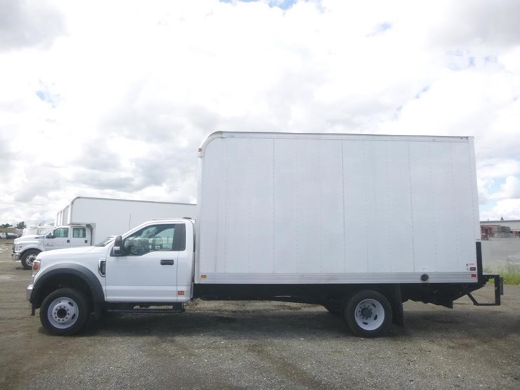 2022-ford-f450-xl-image-5