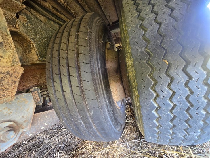 #23784-•-1994-landoll-48'-flatbed-trailer-image-38