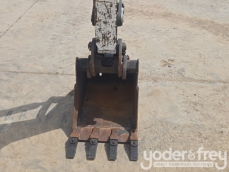 2021-bobcat-e35-image-28
