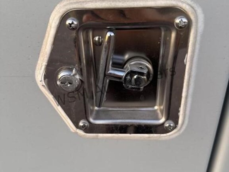 12ft-mobile-office-container-image-6