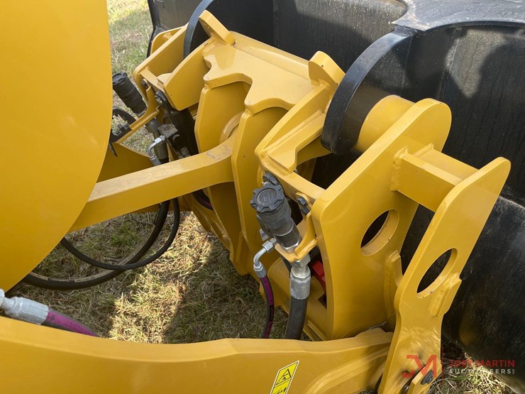 2026-caterpillar-926-image-20