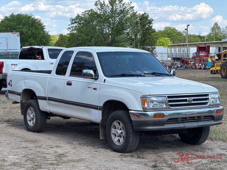 1996-toyota-t100-image-1
