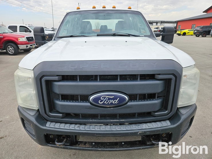 2012-ford-f250-xl-image-2