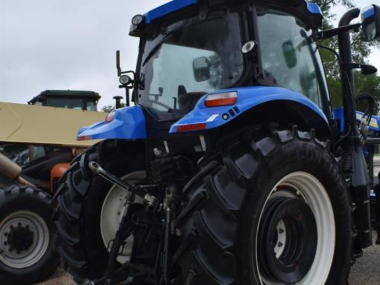 new-holland-845tl-image-12