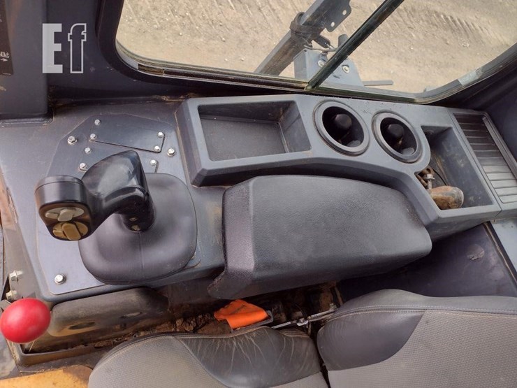 deere-650k-lgp-image-11