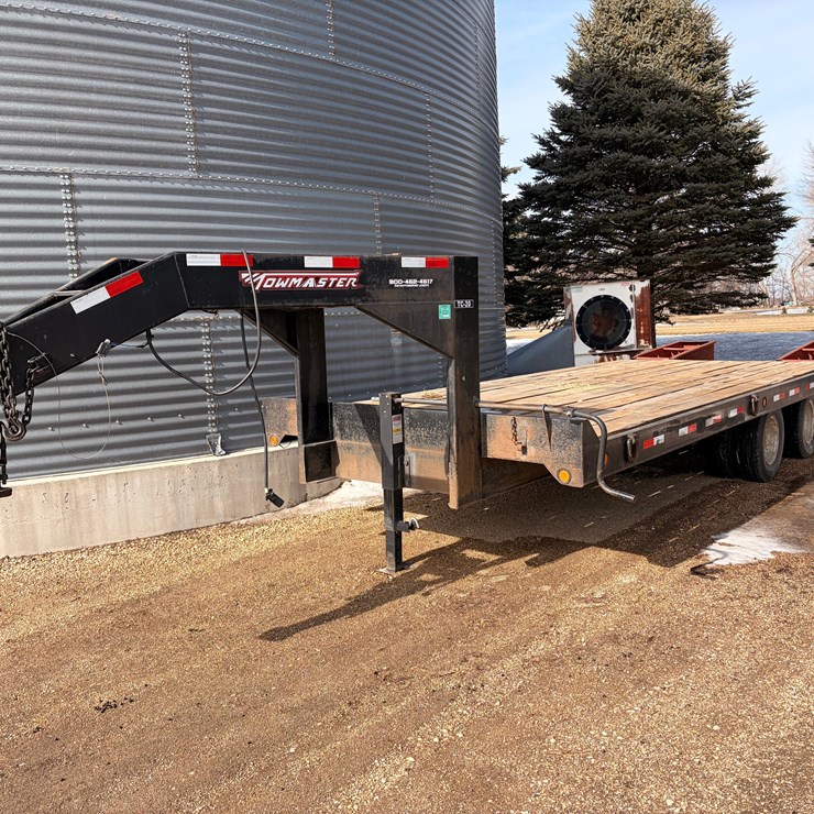 2000 Towmaster Contrail CG-20 Trailer