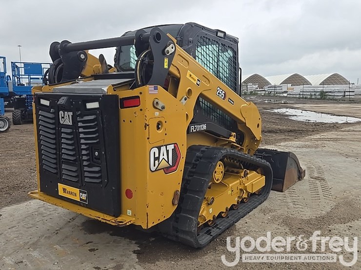 2024-caterpillar-255-image-5