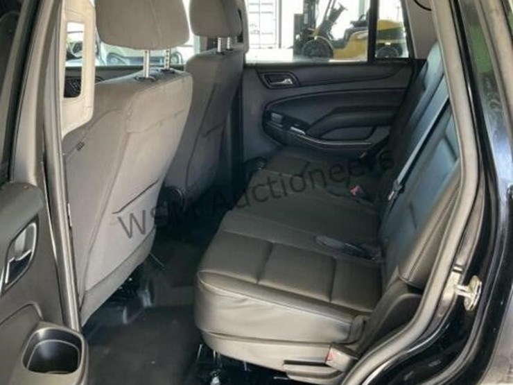 2018-chevrolet-tahoe-image-23