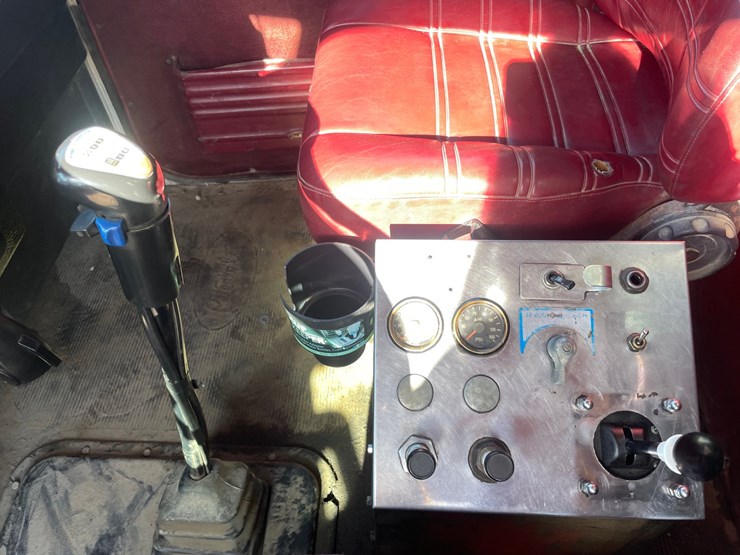 1998-peterbilt-378-image-44