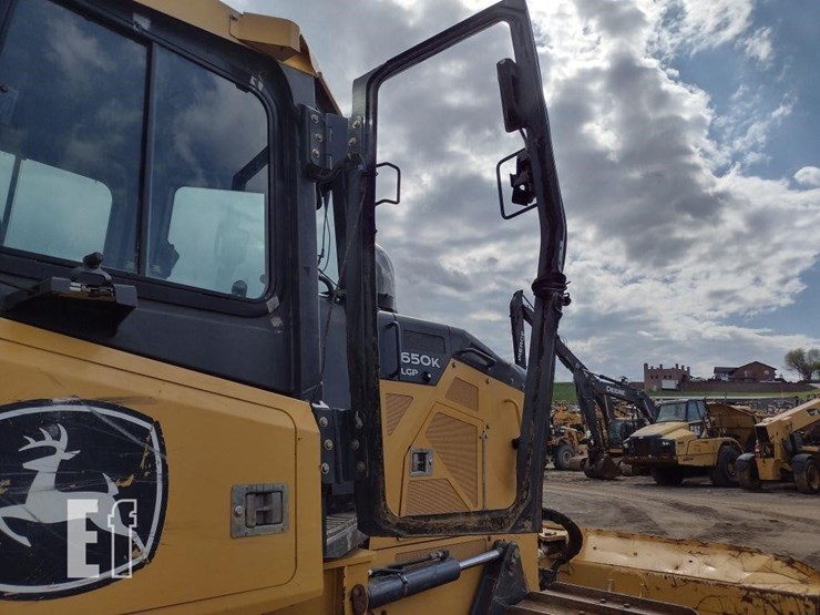 deere-650k-lgp-image-36