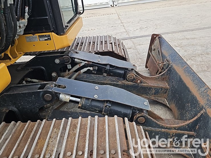 2021-caterpillar-313-image-14