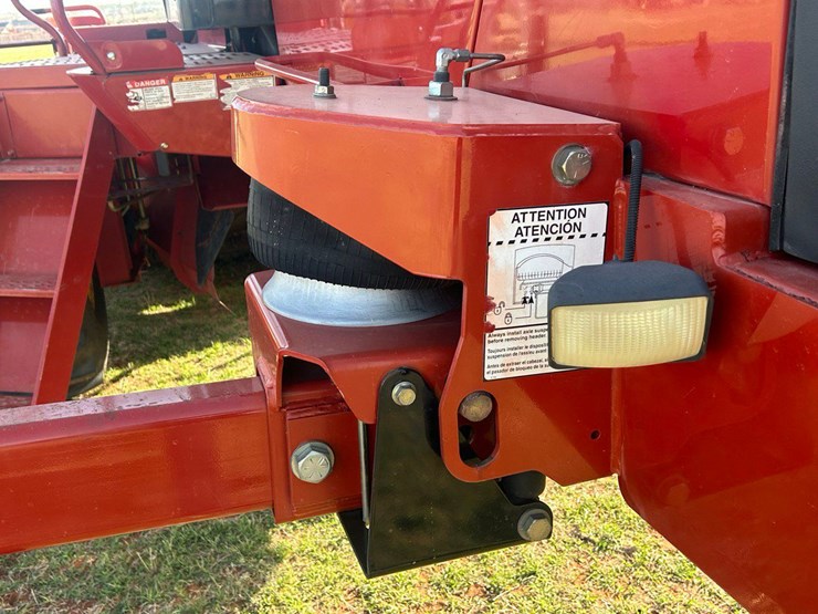 2008-new-holland-h8040-image-6