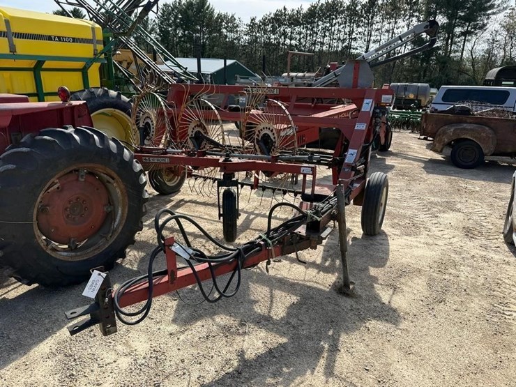 h-&-s-hay-machine-ii-image-2