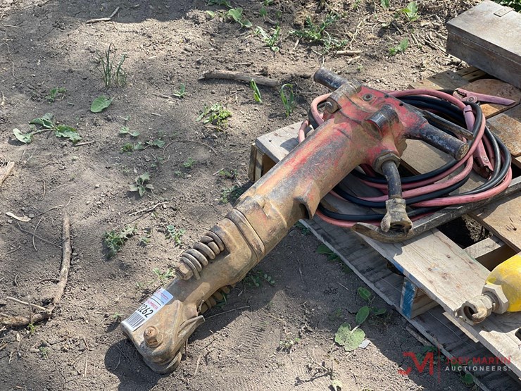 pneumatic-jack-hammer-image-2