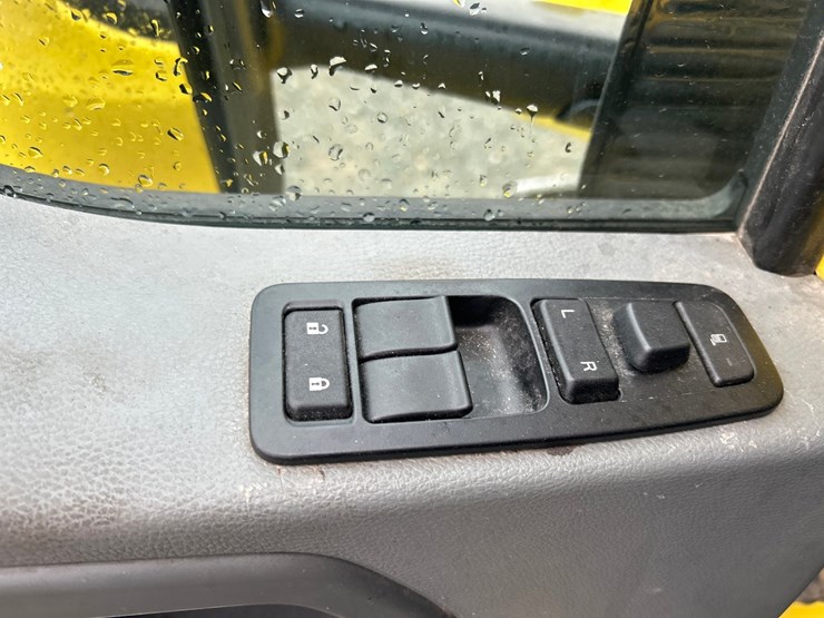 2019-kenworth-t880-image-73