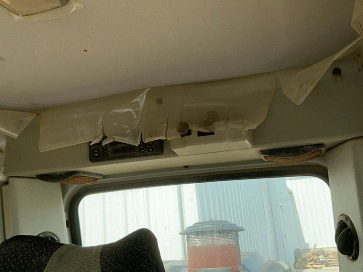 2012-hyundai-robex-290-lc-7a-image-60