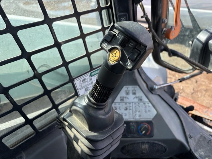 2018-bobcat-s595-image-23