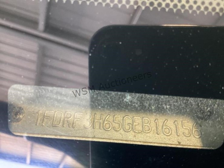 2016-ford-f350-image-17