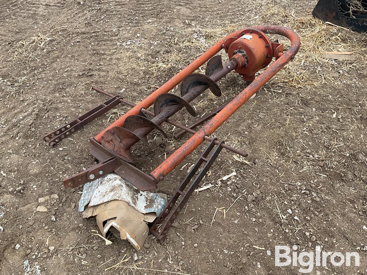 ford-tractor-image-1