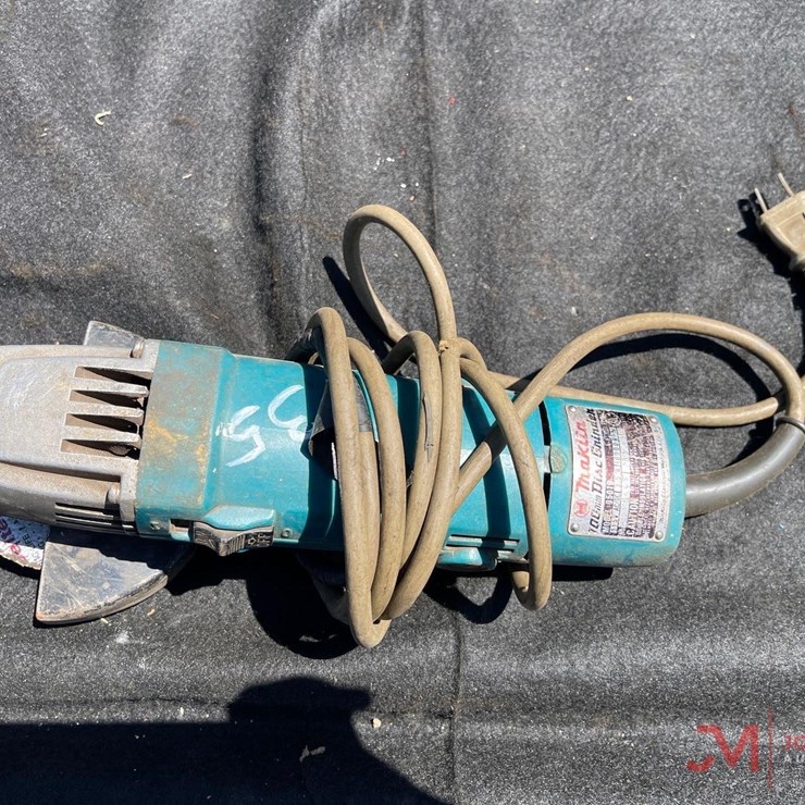 MAKITA ELECTRIC DISC GRINDER