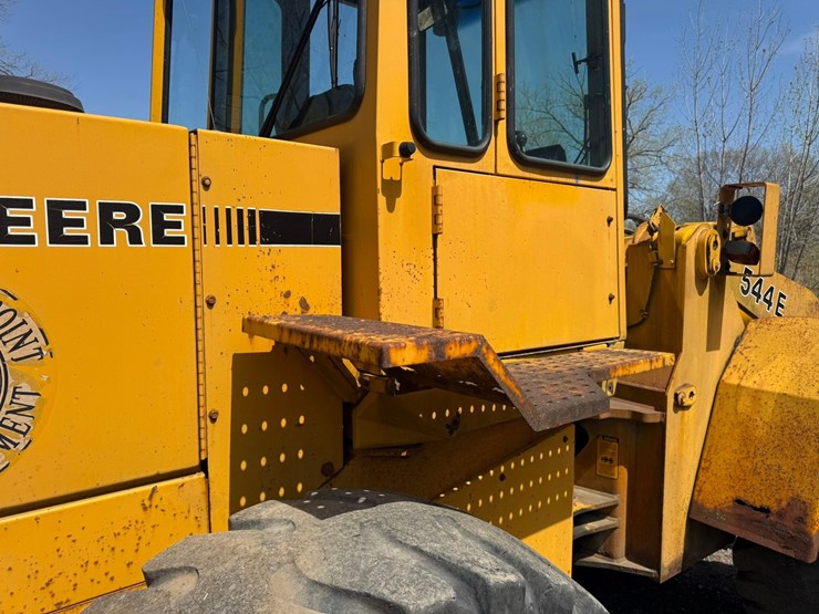 deere-544e-image-20