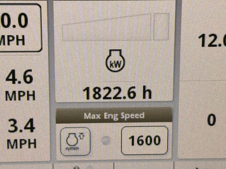 2022-john-deere-8r-370-image-27