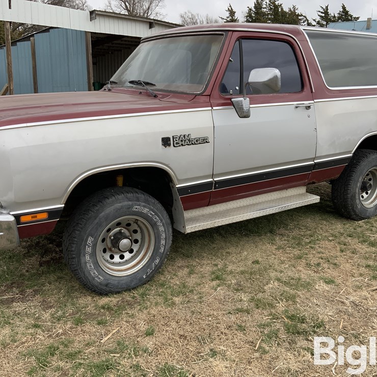 1988 DODGE RAM CHARGER