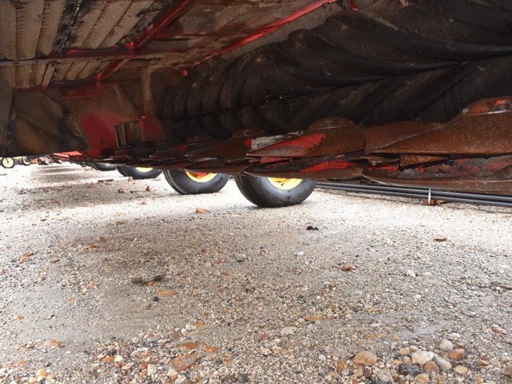 new-holland-313-image-7