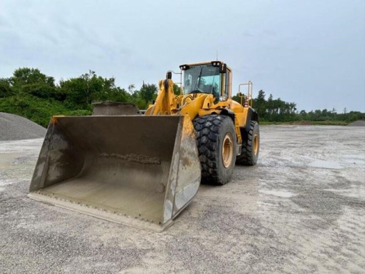 2012-volvo-l220g-image-3