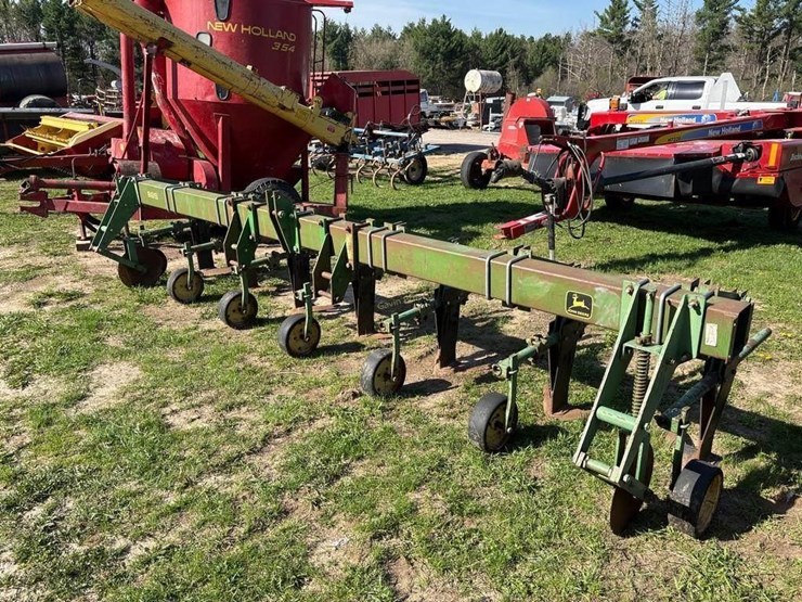 john-deere-885-image-3