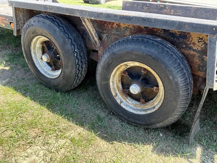 76"x12'+3'-tandem-axle-trailer-image-7