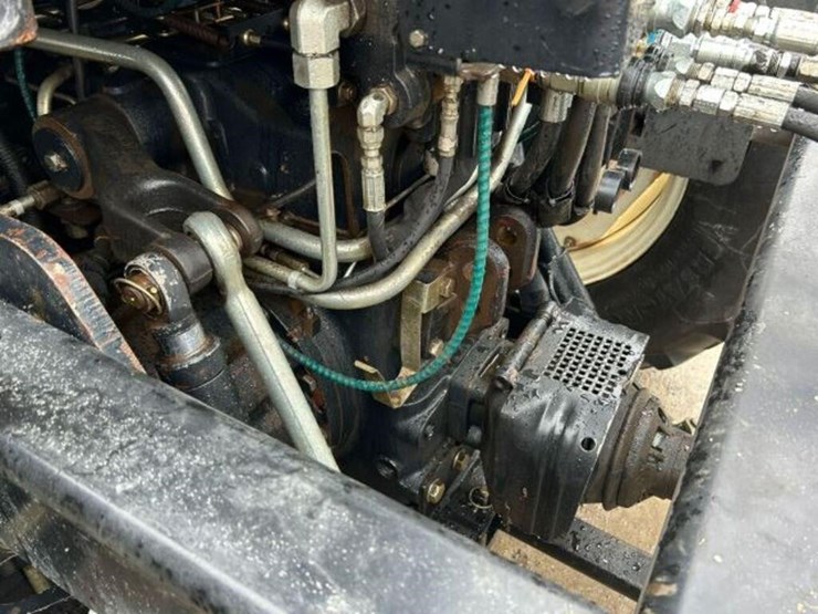 new-holland-tv6070-image-43