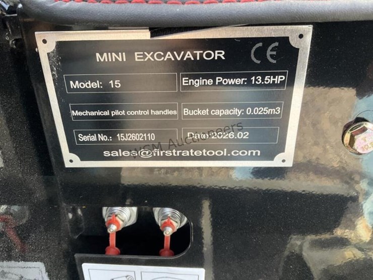 2026-miva-15-mini-excavator-image-11