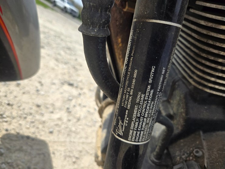 #23348-•-2006-victory-kingpin-motorcycle-image-52