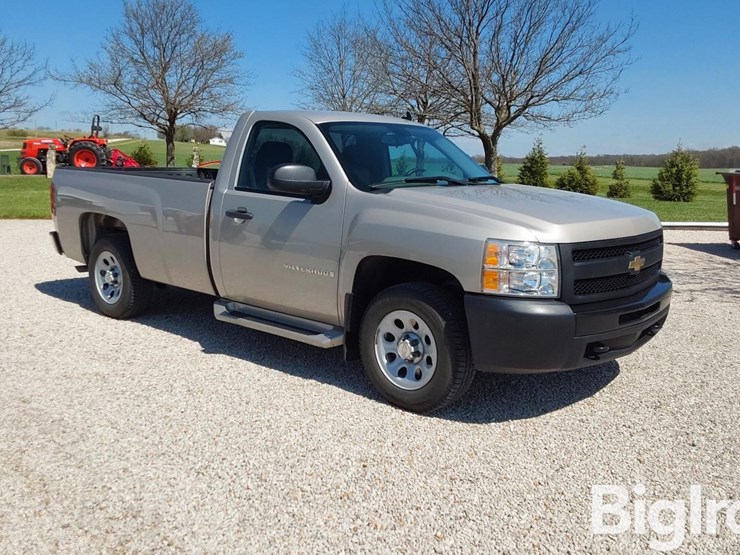 2009-chevrolet-silverado-1500-image-3