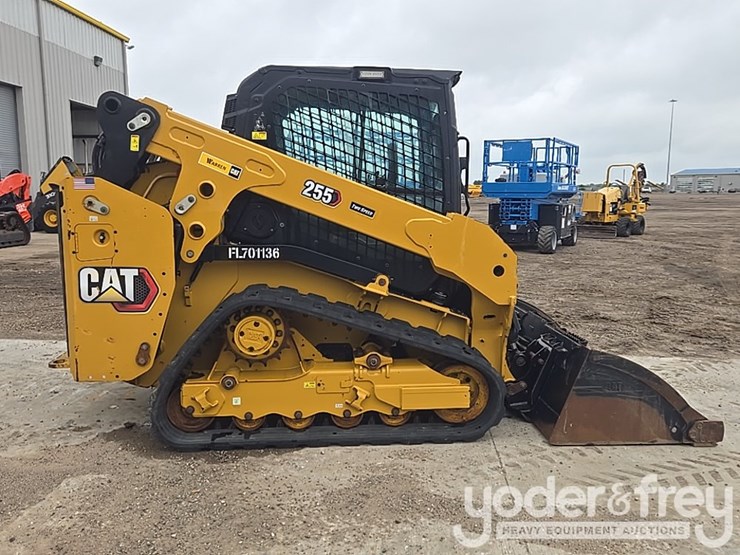 2024-caterpillar-255-image-6