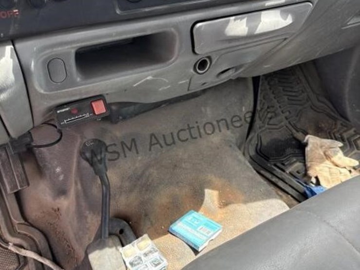 2003-ford-f350-image-21