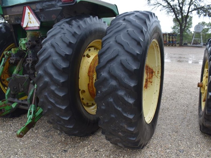 john-deere-4840-image-10