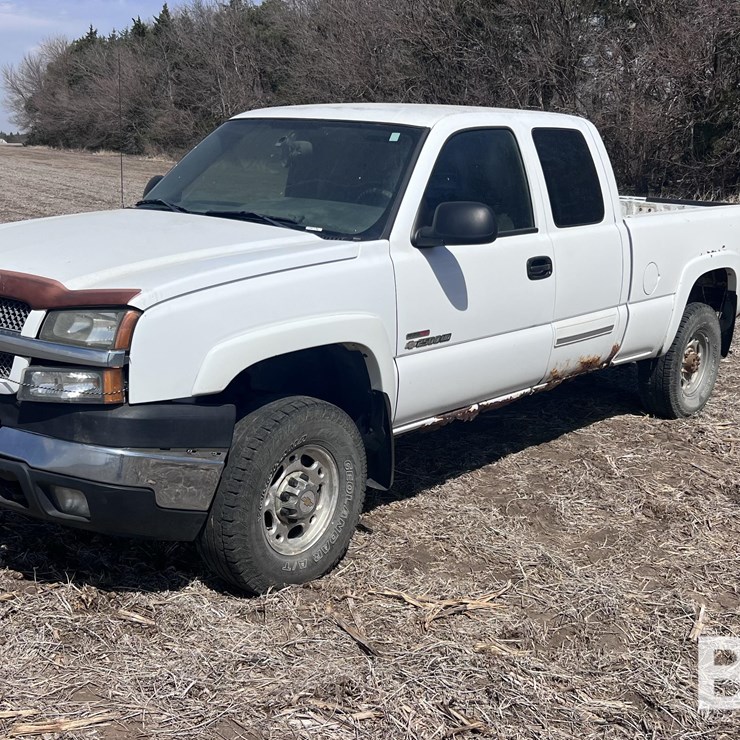 2004 CHEVROLET SILVERADO 2500