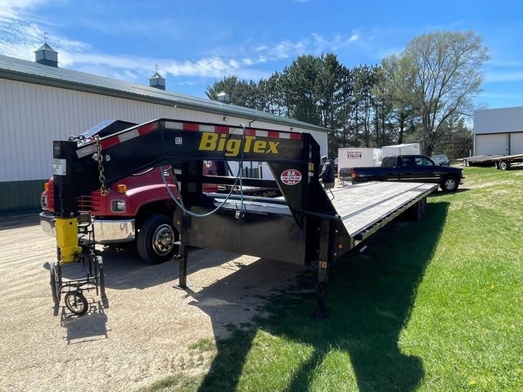 2025-big-tex-14gn-40sta-s8bk-trailer-as-is-image-1