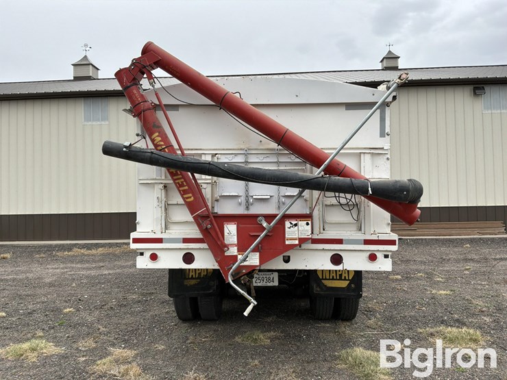 1964-chevrolet-c65-image-6