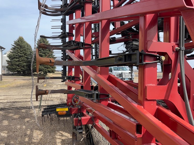 2017-case-ih-255-image-22