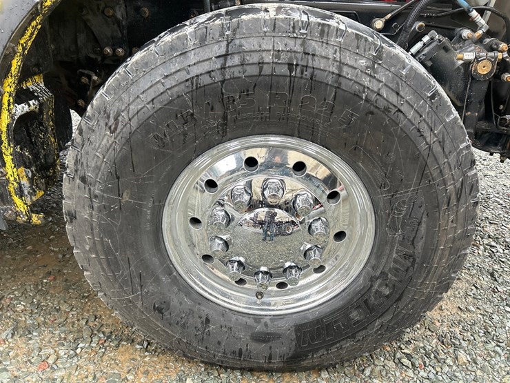 2019-kenworth-t880-image-78