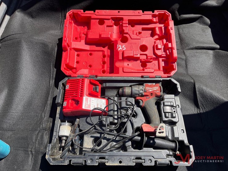 milwaukee-fuel-m18-cordless-drill-with-charger-and-case-image-1