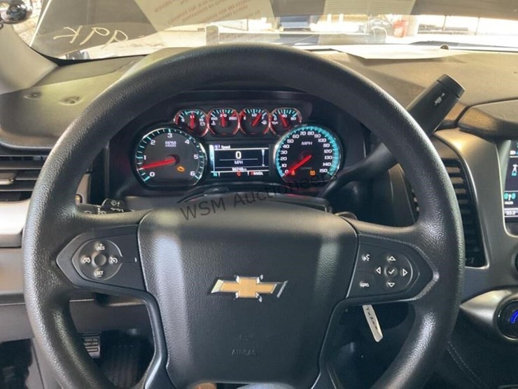 2019-chevrolet-tahoe-image-16