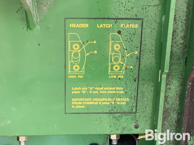 2013-john-deere-608c-image-13