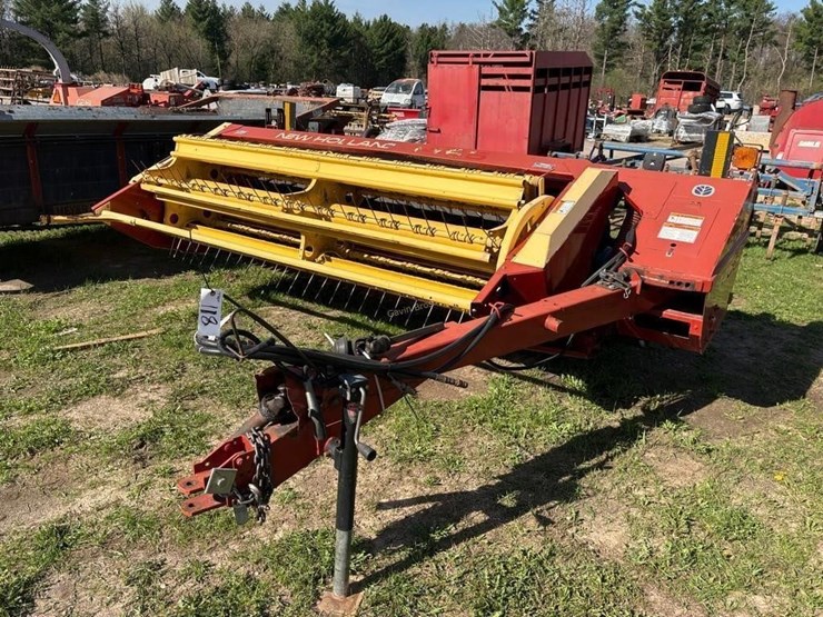 new-holland-1465-image-1